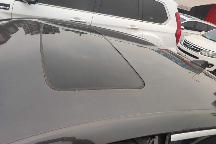Used Cadillac ATS-L 2017 28T Fashion Edition Roof