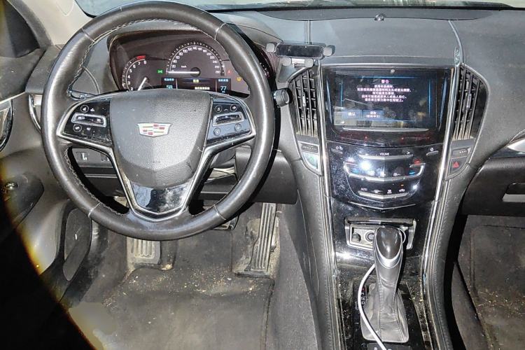 Used Cadillac ATS-L 2017 28T Fashion Edition Steering Wheel