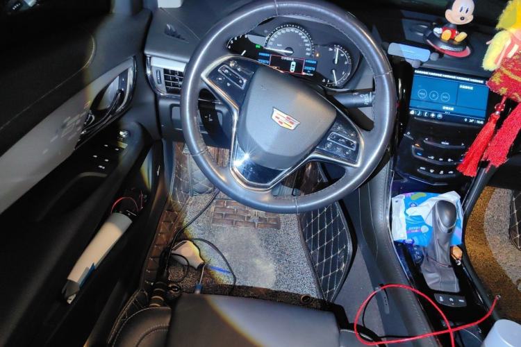 Used Cadillac ATS-L 2017 28T Fashion Edition Steering Wheel