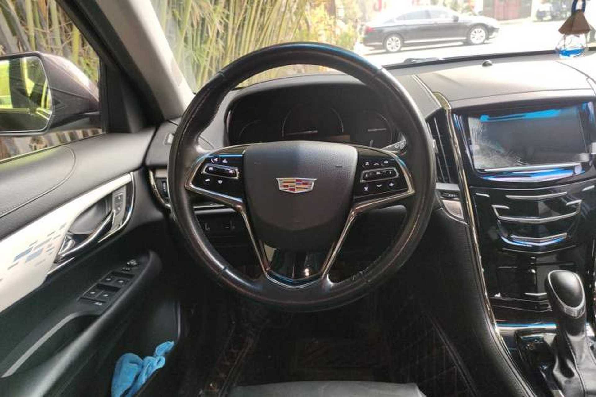 Used Cadillac ATS-L 2017 28T Fashion Edition Steering Wheel