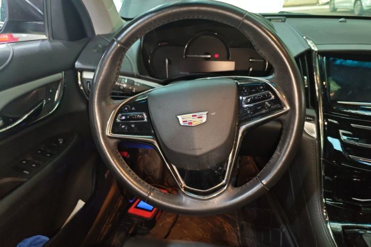 Used Cadillac ATS-L 2017 28T Fashion Edition Steering Wheel