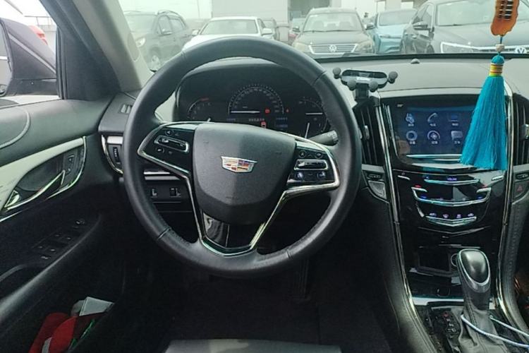 Used Cadillac ATS-L 2017 28T Fashion Edition Steering Wheel