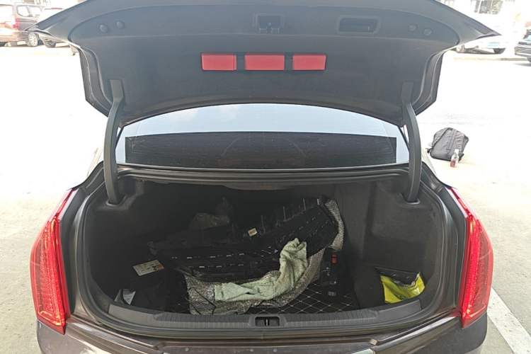 Used Cadillac ATS-L 2017 28T Fashion Edition Trunk