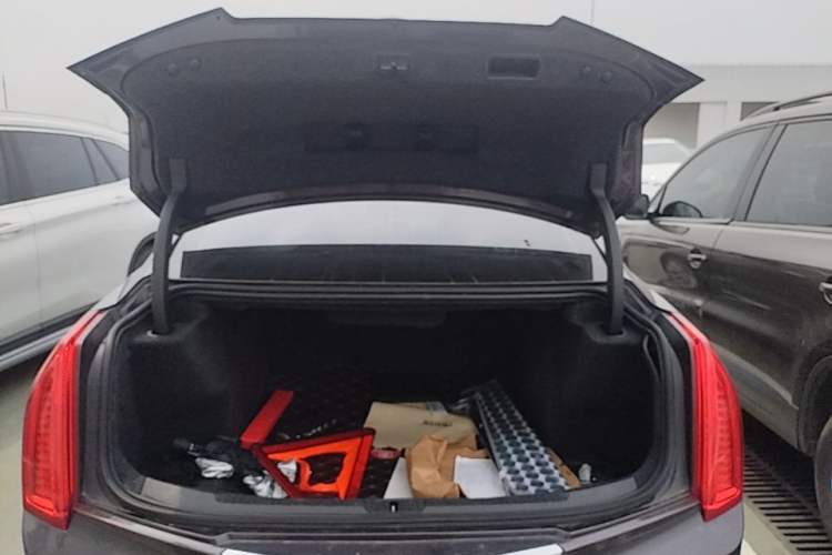 Used Cadillac ATS-L 2017 28T Fashion Edition Trunk