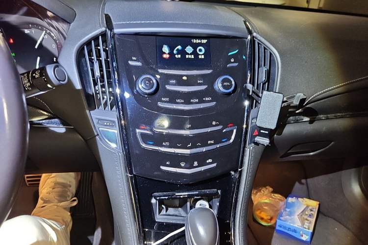 Used Cadillac ATS-L 2017 28T Tech Edition Audio And AC Panel