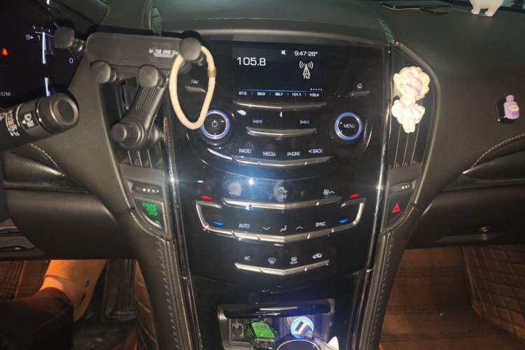 Used Cadillac ATS-L 2017 28T Tech Edition Audio And AC Panel