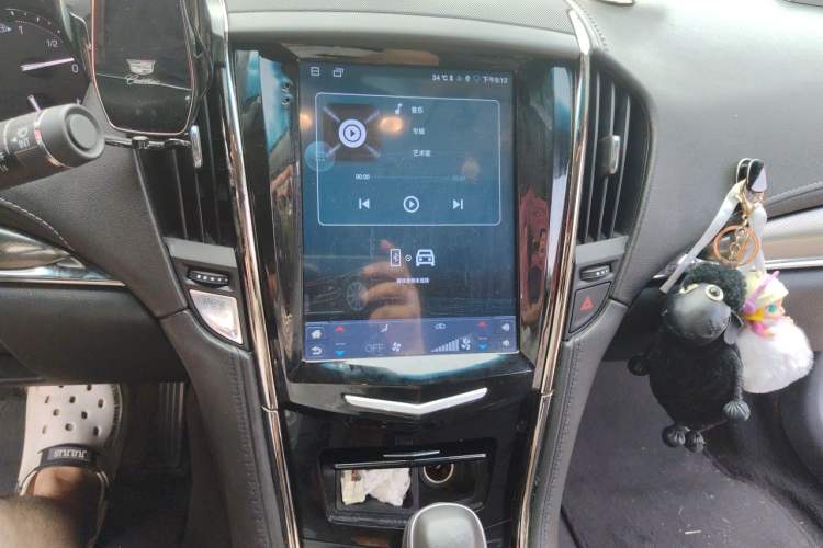 Used Cadillac ATS-L 2017 28T Tech Edition Audio And AC Panel