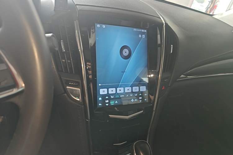Used Cadillac ATS-L 2017 28T Tech Edition Audio And AC Panel