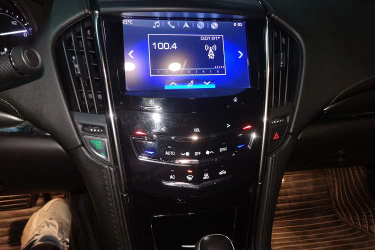 Used Cadillac ATS-L 2017 28T Tech Edition Audio And AC Panel