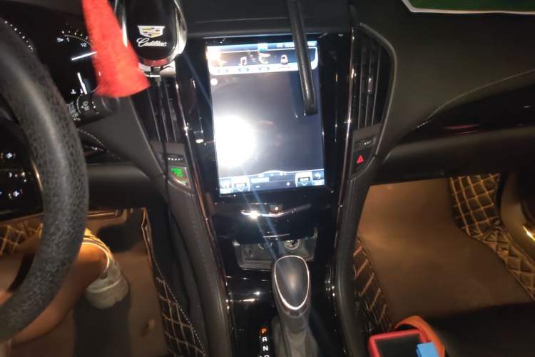 Used Cadillac ATS-L 2017 28T Tech Edition Audio And AC Panel