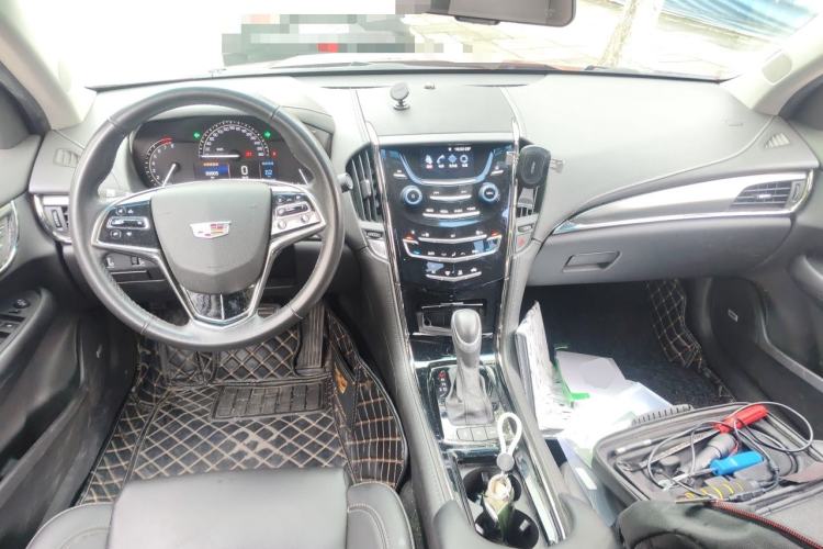 Used Cadillac ATS-L 2017 28T Tech Edition Center Console