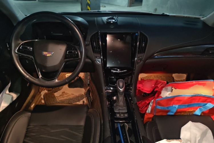 Used Cadillac ATS-L 2017 28T Tech Edition Center Console