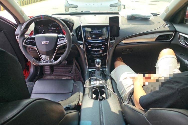 Used Cadillac ATS-L 2017 28T Fashion Edition Center Console