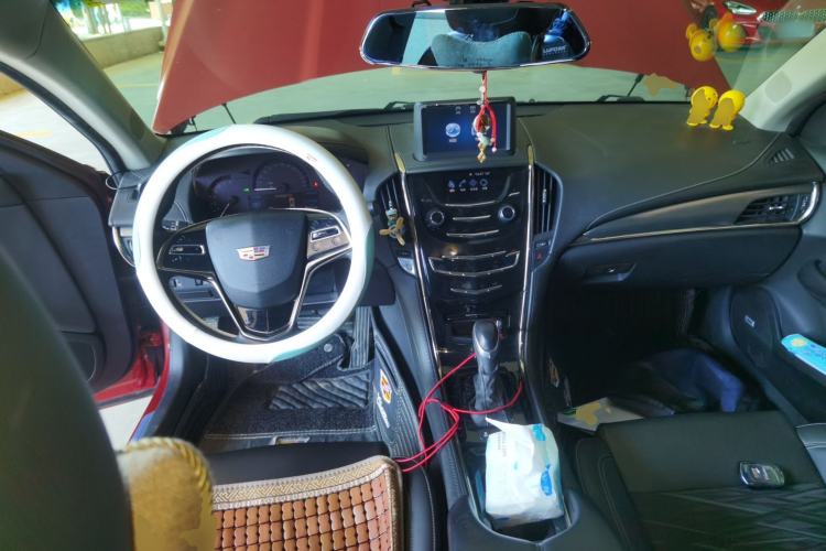 Used Cadillac ATS-L 2017 28T Tech Edition Center Console