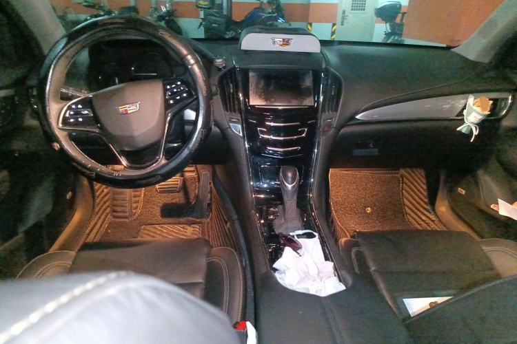 Used Cadillac ATS-L 2017 28T Fashion Edition Center Console