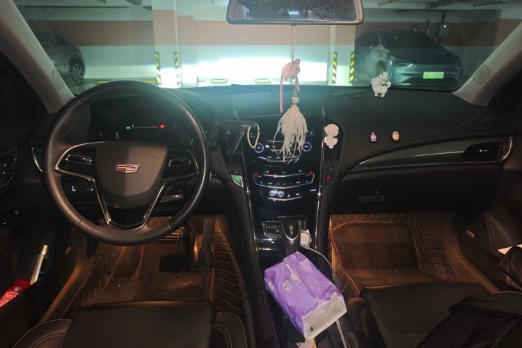 Used Cadillac ATS-L 2017 28T Tech Edition Center Console