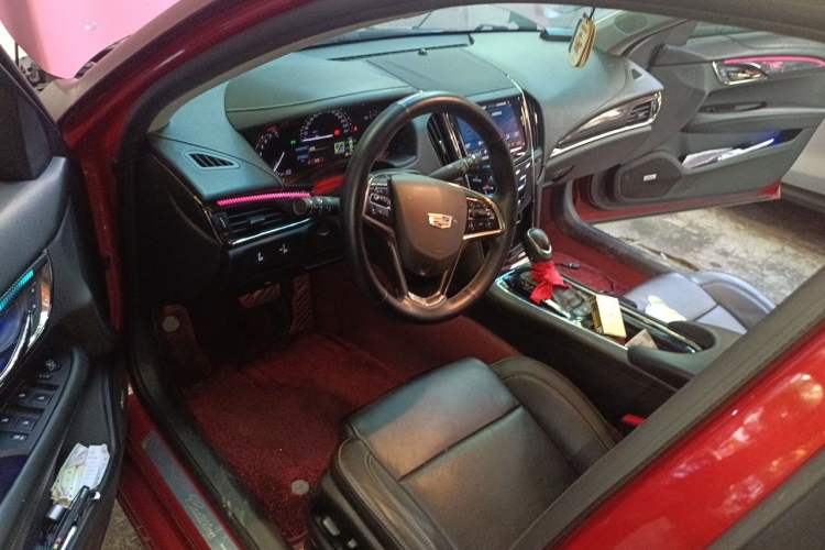 Used Cadillac ATS-L 2017 28T Fashion Edition Center Console