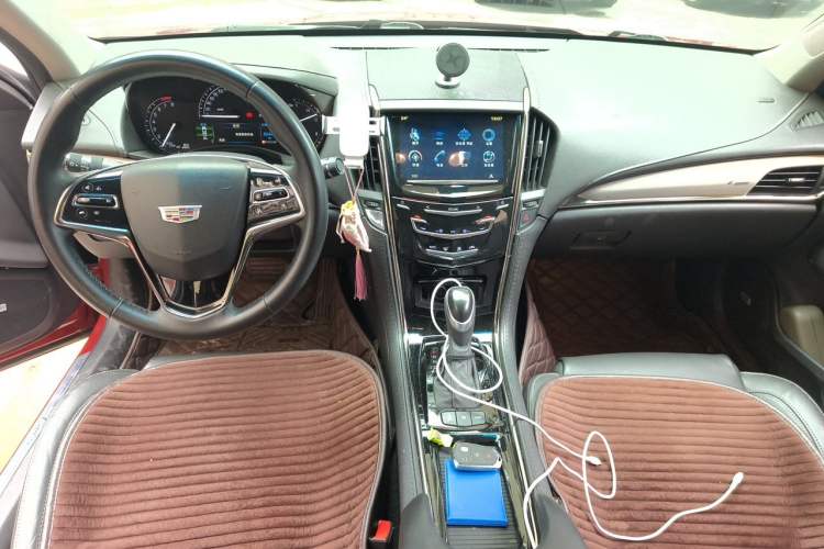 Used Cadillac ATS-L 2017 28T Fashion Edition Center Console