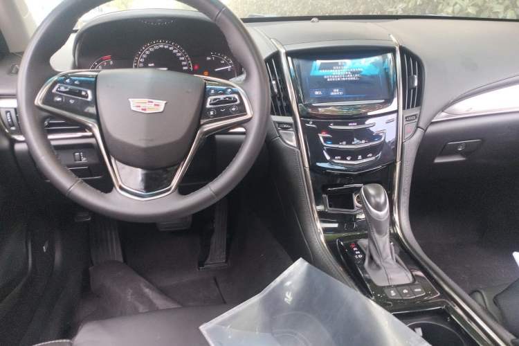 Used Cadillac ATS-L 2017 28T Fashion Edition Center Console