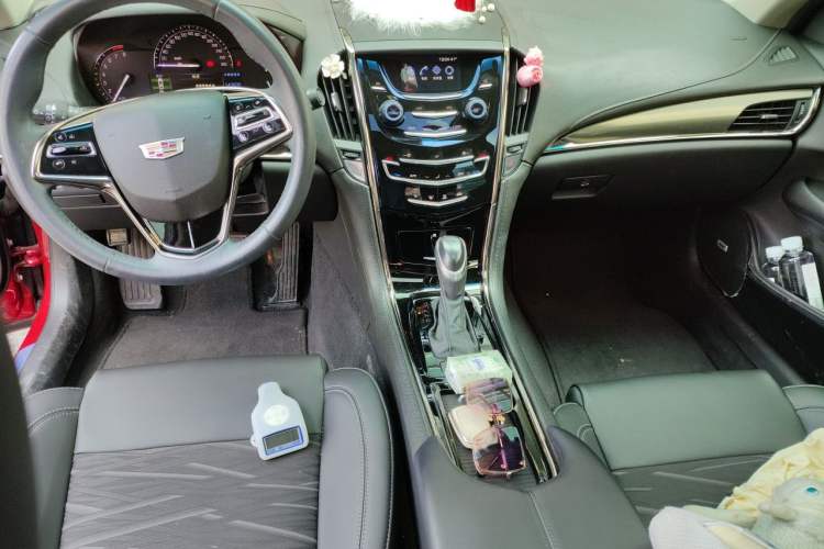 Used Cadillac ATS-L 2017 28T Tech Edition Center Console