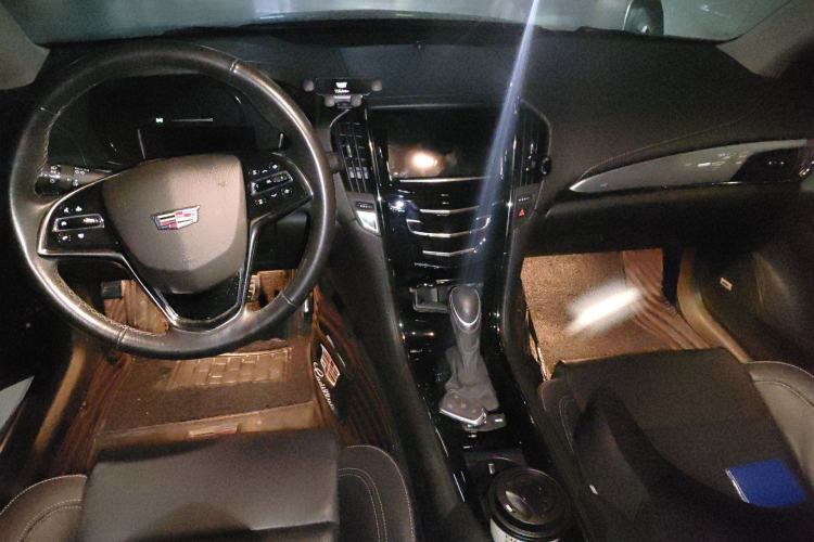 Used Cadillac ATS-L 2017 28T Fashion Edition Center Console
