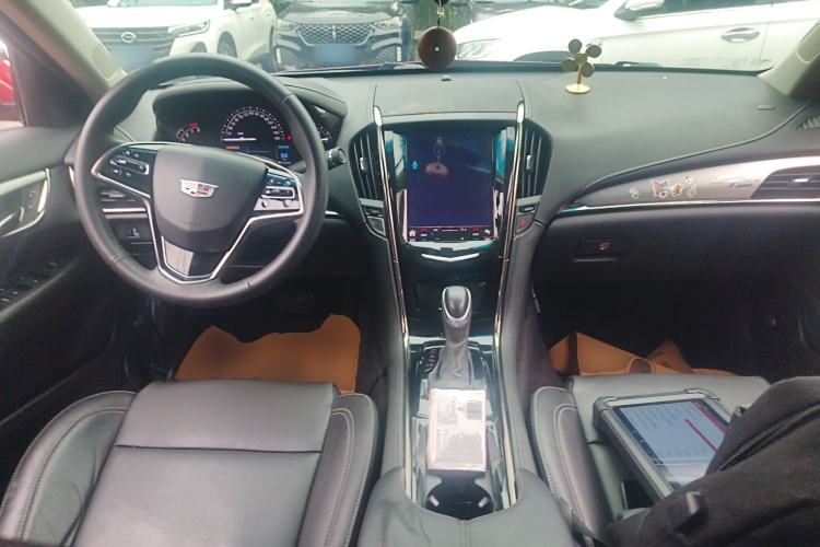 Used Cadillac ATS-L 2017 28T Fashion Edition Center Console