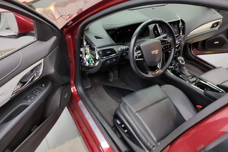 Used Cadillac ATS-L 2017 28T Fashion Edition Driver Seat