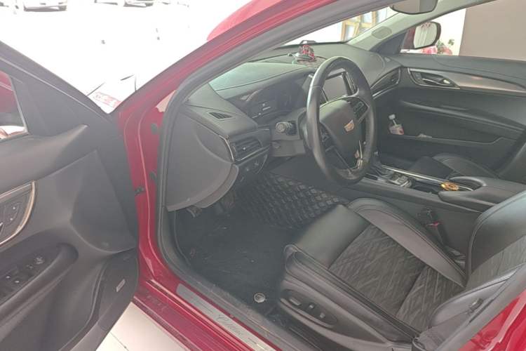 Used Cadillac ATS-L 2017 28T Tech Edition Driver Seat