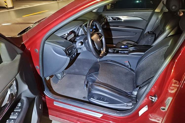 Used Cadillac ATS-L 2017 28T Tech Edition Driver Seat