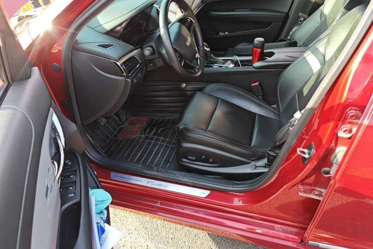 Used Cadillac ATS-L 2017 28T Fashion Edition Driver Seat