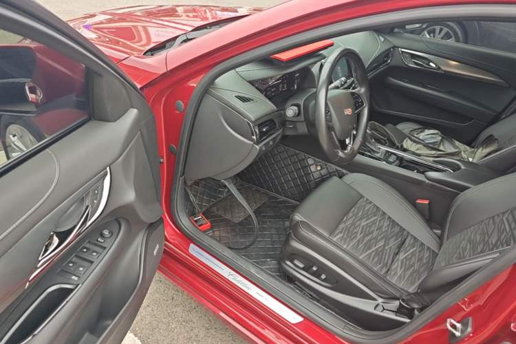 Used Cadillac ATS-L 2017 28T Tech Edition Driver Seat