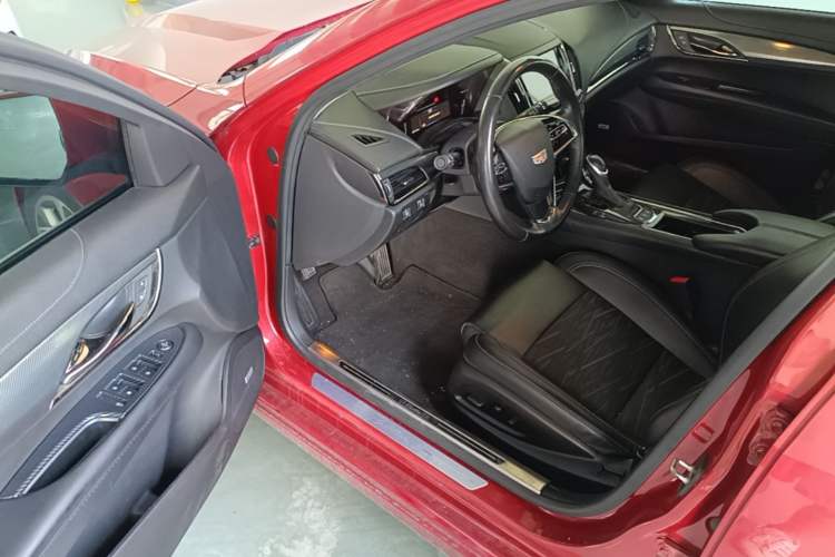 Used Cadillac ATS-L 2017 28T Tech Edition Driver Seat
