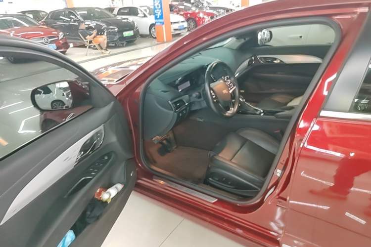 Used Cadillac ATS-L 2017 28T Fashion Edition Driver Seat