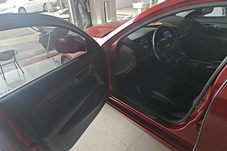 Used Cadillac ATS-L 2017 28T Tech Edition Driver Seat