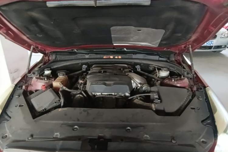 Used Cadillac ATS-L 2017 28T Tech Edition Engine Bay