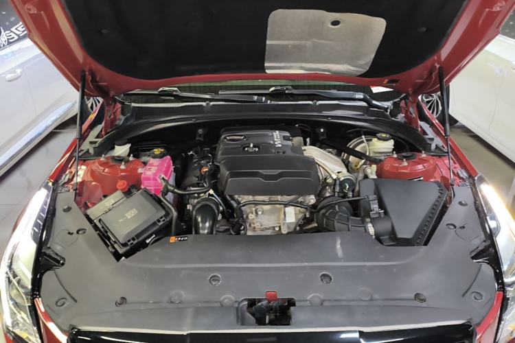 Used Cadillac ATS-L 2017 28T Fashion Edition Engine Bay