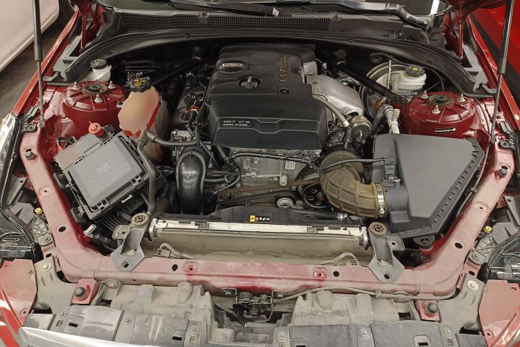 Used Cadillac ATS-L 2017 28T Tech Edition Engine Bay