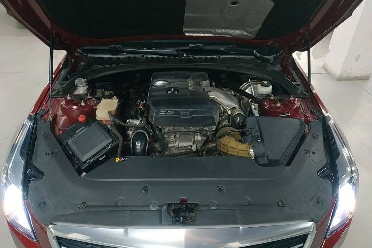 Used Cadillac ATS-L 2017 28T Tech Edition Engine Bay