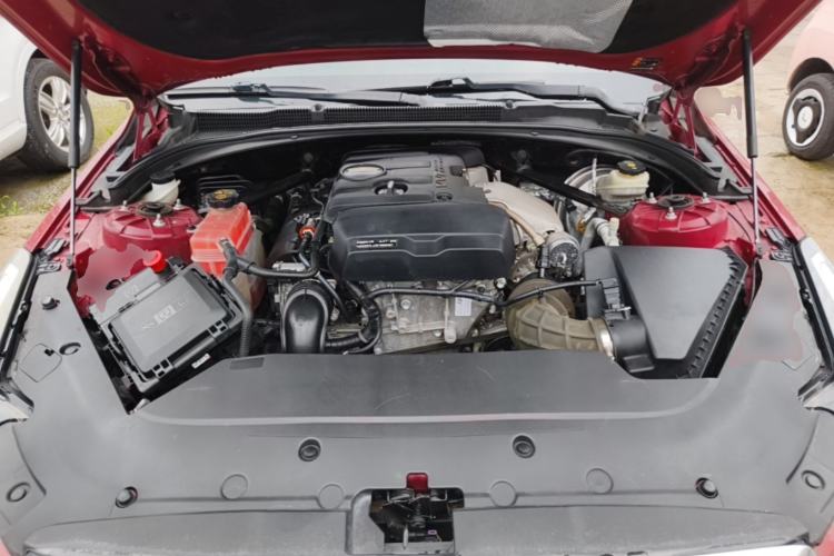 Used Cadillac ATS-L 2017 28T Fashion Edition Engine Bay
