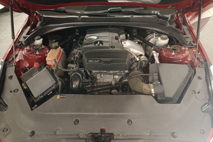 Used Cadillac ATS-L 2017 28T Tech Edition Engine Bay
