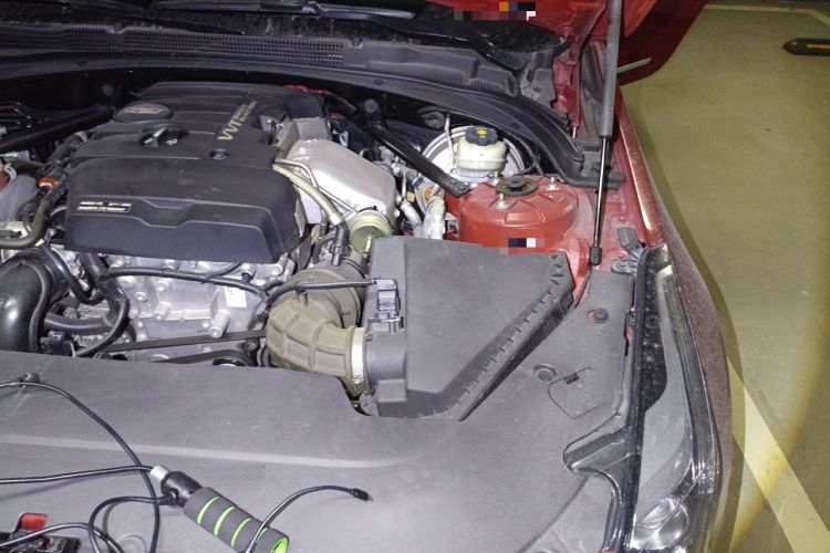 Used Cadillac ATS-L 2017 28T Fashion Edition Engine Bay Left