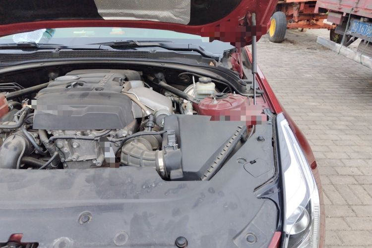 Used Cadillac ATS-L 2017 28T Tech Edition Engine Bay Left