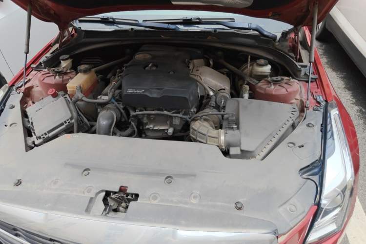 Used Cadillac ATS-L 2017 28T Tech Edition Engine Bay Left