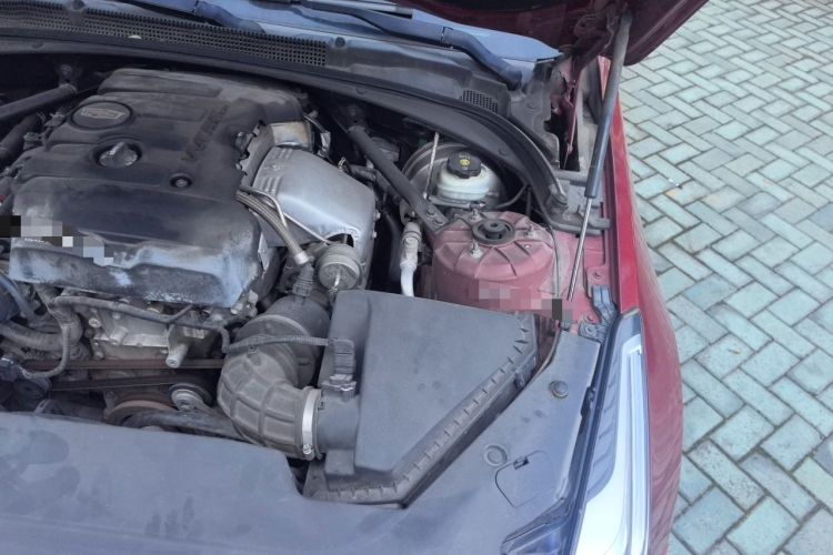 Used Cadillac ATS-L 2017 28T Fashion Edition Engine Bay Left