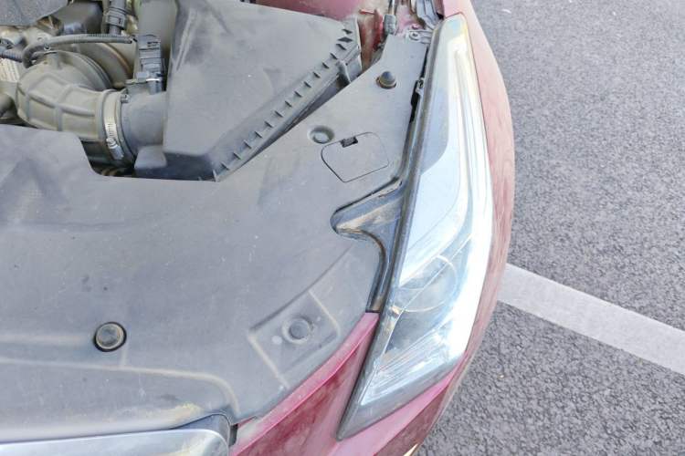 Used Cadillac ATS-L 2017 28T Fashion Edition Engine Bay Left