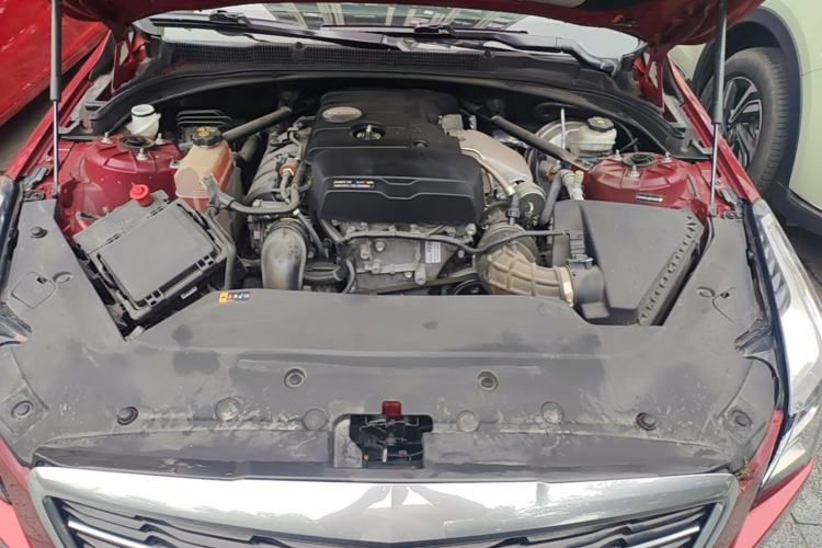 Used Cadillac ATS-L 2017 28T Tech Edition Engine Bay