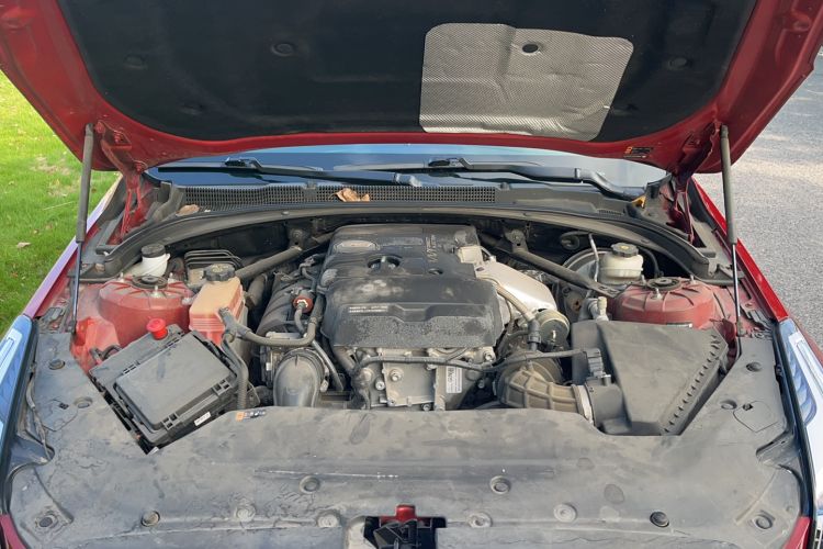 Used Cadillac ATS-L 2017 28T Fashion Edition Engine Bay