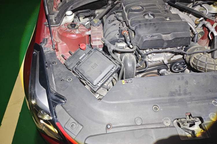Used Cadillac ATS-L 2017 28T Fashion Edition Engine Bay Right