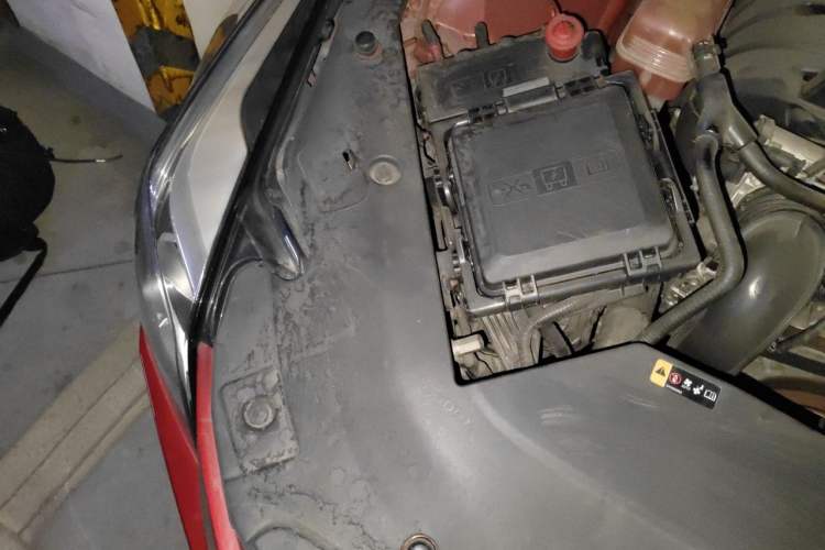 Used Cadillac ATS-L 2017 28T Fashion Edition Engine Bay Right