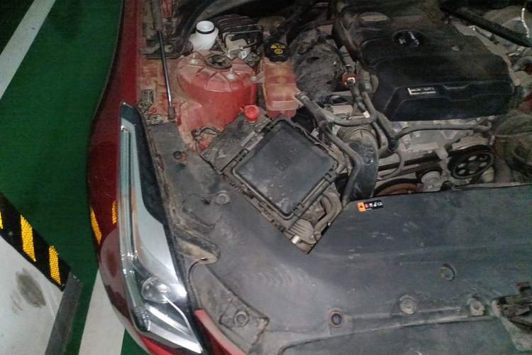 Used Cadillac ATS-L 2017 28T Fashion Edition Engine Bay Right